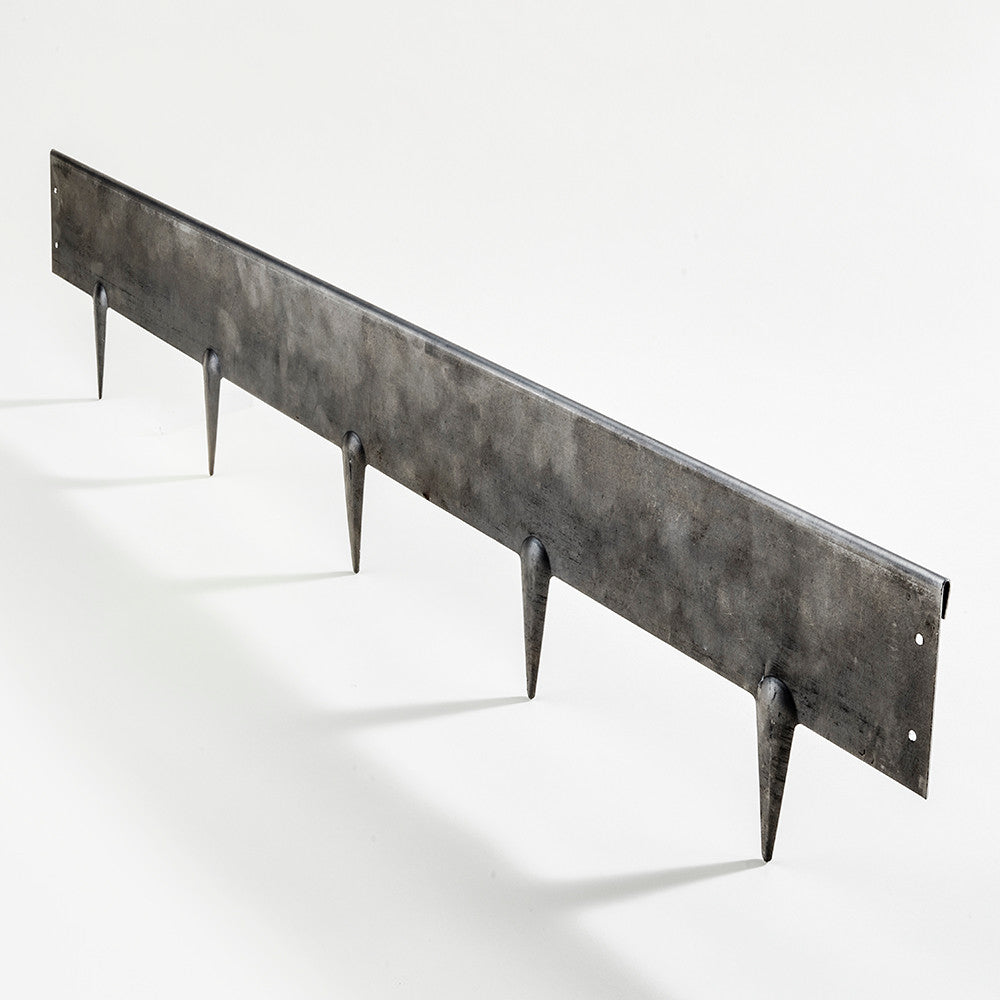 Steel Garden Edging Sections with Ground Spikes