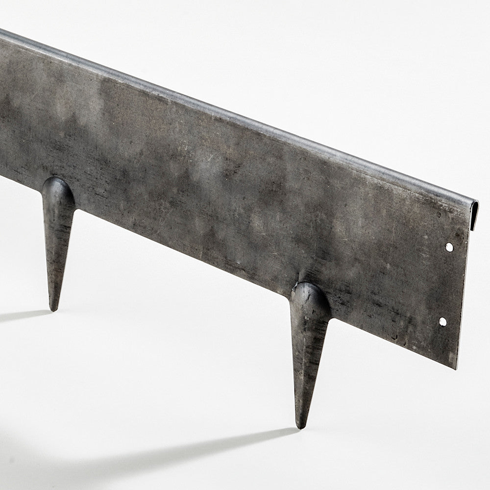 Steel Garden Edging Sections with Ground Spikes