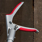 Long-Reach Hand Pruner with Rotating Adjustable Grip