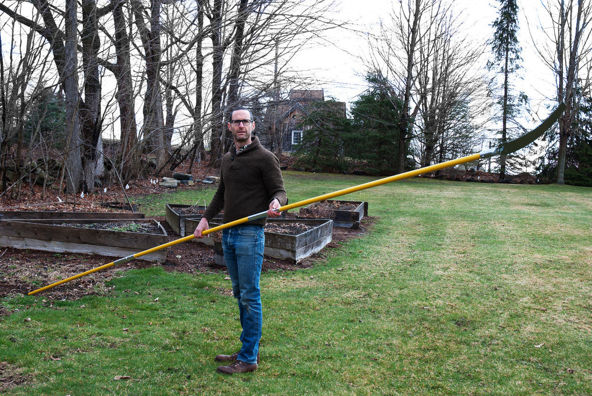 19 ft Fiberglass Pole Saws with Curved Cutting Blades